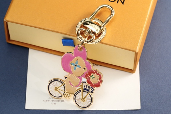 ブランドキーホルダー背面デザイン